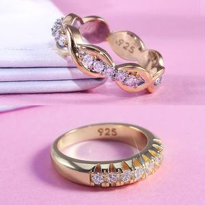 Anéis de Cluster Huitan Luxo Cor Dourada Sproty Estilo Casual Mulheres Acessórios Anel com Minúsculo Zircão Cúbico Pedra Anéis de Dedo Médio 230424