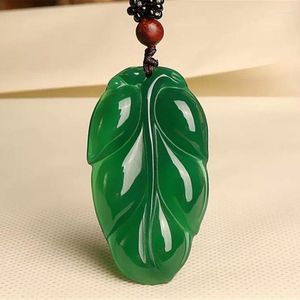 Hänge halsband naturlig grön agat jinzhi jade blad chalcedon överföring mäns och kvinnors mode smycken