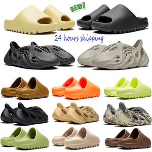 yeezs slides Slippers 24 hours Fast Shipping foam runner Designer slipper men women Sandals Triple Black White Resin pattern slippers mens womens sliders MX 36-47