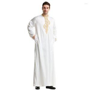 Ethnische Kleidung Dubai Arabische Türkei Seide Muslimische Robe für Männer Saudi-Arabien Kaftan Kaftan Stickerei langer islamischer Jubba Thobe Mann