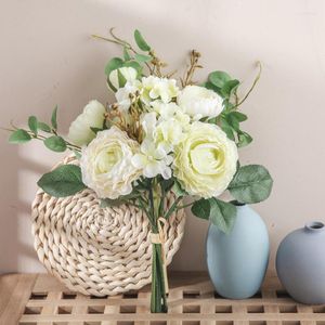 Dekorativa blommor Lotus Bouquet Artificial Flower for Wedding Decoration Silk Home Table Decor Fake Party Valentine's Day Gift