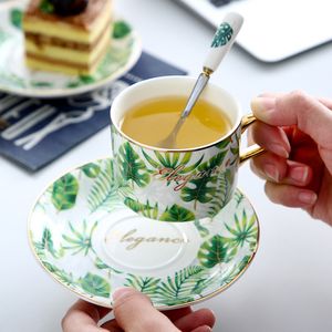 200 ml europeisk keramisk kopp med guldkant Set Bone Porcelain Coffee Cup Saucer Afternoon Tea Mugg Water Cup