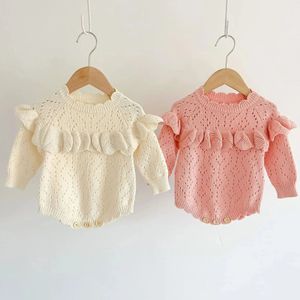 Rompers Autumn Girl Baby Retro Knitt Długie rękaw Sweter Sweter Niemowlę Czyste Kolor Suspeners Koszyt Dzieci Bawełna Top 231124