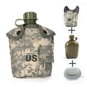 Vattenflaskor utomhussportflaska 3-stycken Set Army Fan Us Single Soldier Camouflage Kettle Aluminium Lunch Box Portable Plastic Plastic