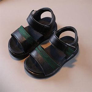 Роскошные дизайнерские летние детские сандалии детские мальчики Pu Slippers First Walker обувь без скольжения.