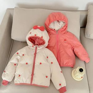Пуховое пальто, коллекция 2023 года, зимняя детская куртка на утке для маленьких девочек, теплая утолщенная верхняя одежда с капюшоном и цветочным принтом для маленьких девочек, детский двусторонний зимний комбинезон