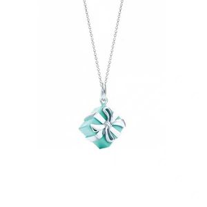 Designer's Brand Necklace S925 SILVER ENAMEL GIFT BOX PENDANT collarbone chain Valentines Day gift temperament jewelry 3DFD