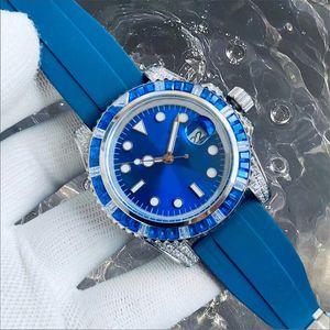 Relógio de diamante relógio mecânico automático para homem 40mm relojes relógio azul de alta qualidade 8215 movimento pulseira de borracha relógio de mergulho de natação com caixa presente de luxo de férias