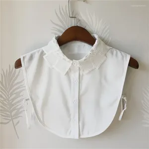 蝶ネクタイ女性分離可能な偽の襟女性ホワイトシャツ偽の夏のドレスセーターフェイクコルヴィンテージラペル衣類の装飾