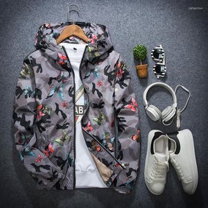 Kvinnans jackor Kvinnor Dragkedja Windbreaker Camouflage Print Coats Jacka Kvinnlig fjäril 2023 Spring Autumn Long Sleeve Hooded Lady