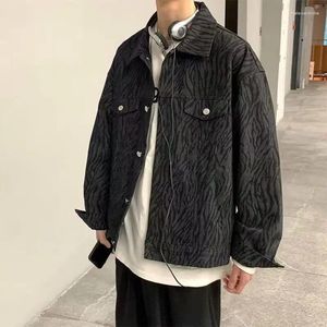 Herrjackor trendig denimjacka Spring High Street koreansk version Lös rufsad och stilig arbetrock 2023 Hong Kong Style Top Co