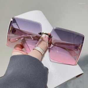 Sunglasses Square Frameless Edge-cut Net Red Personality Glasses Big Frame Street Pography Travel UV Protection