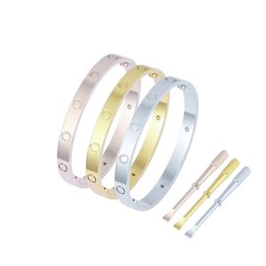 Kärlek Luxury Armband Skruvdesigner Armband Solid färg för kvinnor Dagälskare Elegant tjock estetisk skruvmejsel Vitt guldfärg Diamants Bangles Trevlig E23