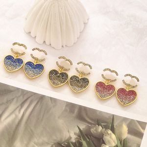 Luxury Gift Love Heart shaped Earrings 2023 Women's Luxury Couple Earrings High Sense Wedding Party Jewelry Earrings Fashion 18K Gold Jewelry Wholesale