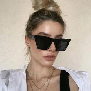 نظارة شمسية أزياء Cat Eye Women 2023 Gradient Vintage Glasses Women/Men Retro Gafas de Sol Mujer UV400