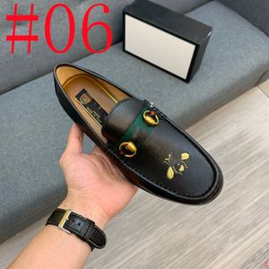 8Model äkta läderdesigner män klär skor lyxiga italienska mens loafers mockasins glid på lägenheter andas ut ihåliga sommar manliga körskor