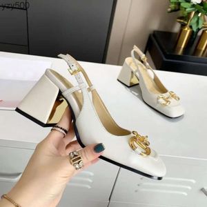 Gucci Guccie GG Вы Modische High Heels, schöne Designer-Damensandalen, Sommer-Lederschuhe, wasserdichte Plattform, dicker Absatz, elegantes Brautjungfernkleid mit Gglies CNYD