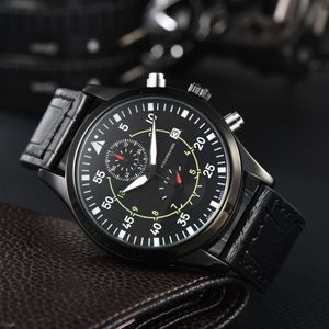 43mm homens homens iw c calendário date date wristwatches watches masculinos todos os discos funcionam cinco agulhas quartzo assistir luxuoso puxão de pulso aço inoxidável strap cronógrafo casual