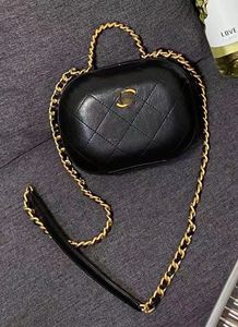 New Model 2023 Evening Bags Summer Cute Spice Girl Chain Leather Stitching Portable Box Makeup Bag