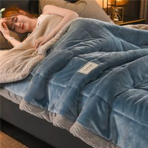 Tasarımcı battaniye kanepe battaniye bebek battaniyesi kalınlaşmış mercan battaniyesi ofis ve yatak odası battaniyeleri