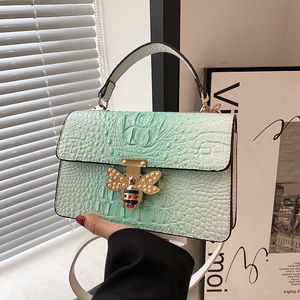 Light Luxury Bag Women's New Single Shoulder Bag High Sense Crossbody Bag Popular Butterfly Bag Crocodile Pattern Women's Bag 230425