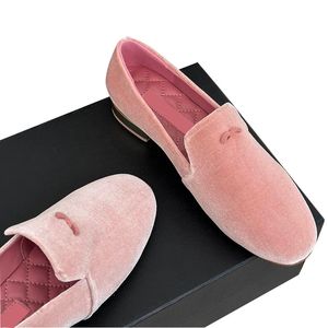 23SS Womens Dress Shoes Slip On Loafers Designer Velvet Calfskin Chunky Low Heels Ballet Shoe Ladies Classic Pink Black Slides Outdoor Leisure Shoe With Dust Påsar