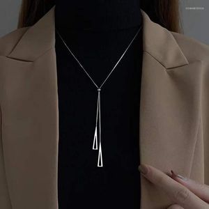 Colares pendentes Cadeia de suéter triângulo fria para mulheres meninas inselas de metal colar longo geométrico puxando o outono inverno