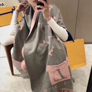 Новые топ -v кашемировые шарфы Женщины дизайнерские роскошные модные пашмина Высококачественные зимние теплые оберты