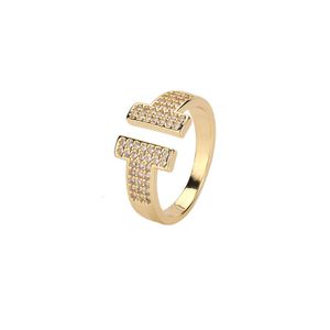 Hot Fashion Europe Gold Plated Brass Copper Alloy Crystal Zircon Openwork Finger Rings For Women Girls