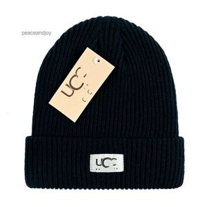 Beanie-Designer-Mütze, luxuriöse Ugglis-Mütze, einfarbig, Buchstabe, modisch, Freizeit, vielseitig, warme Mütze, Buchstaben-Mütze, Weihnachtsgeschenk, mit Staubbeutel