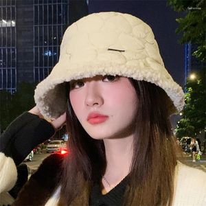 Berets Trendy Fisherman Hat For Women Fashionable Winter Headwear Warm And Ear-Protecting Bucket Korean Style Casual Plush