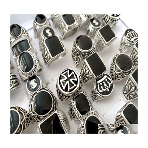 Solitaire Ring Wholesale 50pcs Design mistura os anéis de esmalte para homens para homens vintage homem retrô punk jóia party favor entre entrega de queda dh02s