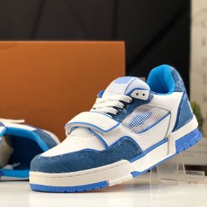 Scarpe casual firmate Marchio di lusso Pelle bovina da viaggio per uomo e donna Sneakers bianche fitness di alta qualità 745P