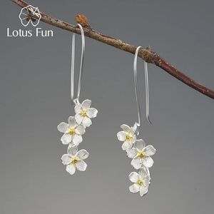 Stud Lotus Fun Casamento Fresco Elegante Forget-Me-Not Flor Long Dangle Brincos Para Mulheres 925 Sterling Silver Original Fine Jewelry 231124