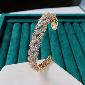 Braccialetto SENYU Luxury Lady Cubic Zirconia Open Fashion Corda intrecciata Spago Braccialetti Squisiti Banchetti Gioielli Regali di anniversario