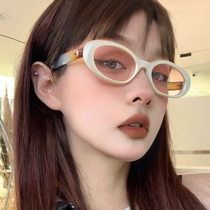 الأزياء اللطيفة الوحش البارد النظارات الشمسية GM Designer 2023 New Lradient Color Glasses for Women Grady Grady Men Star Oval Small Plame Glasses