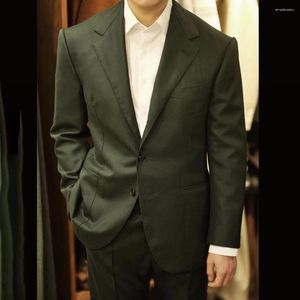Męskie garnitury modne Olive Green Surch for Mens Formal Business Blazerl Wedding Groom Tuxedo 2 -częściowy zestaw kurtki spodnie Terno Masculino