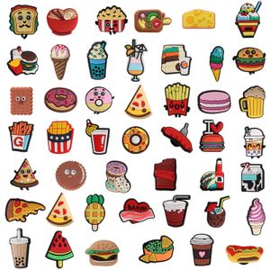 Charms Food Themed Shoe Decoration Hamburger Fries Pack Fit voor polsband Clog Sandals Decor PVC PINS Accessoires Party Favor Holida OTQ07