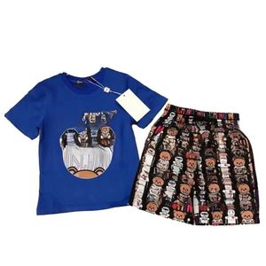 2023 NYA DESIGNER MÄNS OCH KVINNER KORT SLEEVE SHORTS Klassiska varumärkeskläder Set Fashion Women's Letter Kjol Set Children's 90-160cm AA78