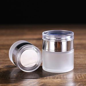 Frosted Glass Jar Cream-flaskor Runt kosmetiska burkar Hand Face Cream Bottle 20G-30G-50G-burkar med guld/silver/vit akrylmössa PP-foder aipi