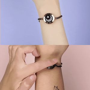 Pärlstav totwoo långdistans touch lyser upp vibrera armband för par relation gåvor smart sun moon kärlek armband 230425