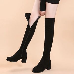 956 Over-the-knee Stretch Women's Autumn and Winter Look Thin Thick-heeled High-heeled Small Size Boots 231124 a