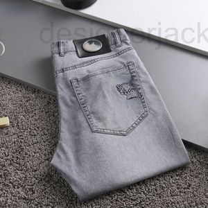 Men's Jeans Designer casual pants Washed Blue Straight Pants Luxury Charger Embossed Trousers Business Casual Denim Zipper Acss Control plus size 42 FVRX