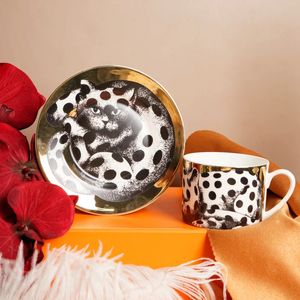 Muggar Gold Plated Coffee Mug Creative Cat Ceramics Tea Cup High Quality Vintage Ceramics Cups Saucers 231124