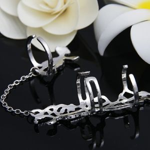 Fashion exaggeration Branch Tendril Carved Diamond Ring Star Double Finger Siamese Ring for decoration