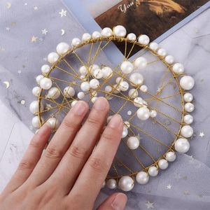 Nail Art Kits Engagement Wedding Cake Decoration Pearls Headdress Po Background Showing Tools Props