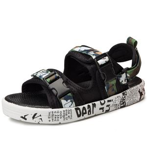 Sandali romani estivi di alta qualità sneakers sportive per il tempo libero da uomo antiscivolo Vietnam scarpe da spiaggia con suola morbida uomo outdoor walking 111001-132