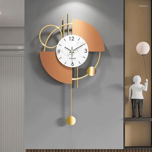 壁の時計スタイリッシュなキッチン大規模な時計の家庭用電子珍しいミニマリスト時計