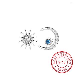 Studörhängen 925 Sterling Silver Asymmetrical Zirconia Star Moon for Women Gift S-E884