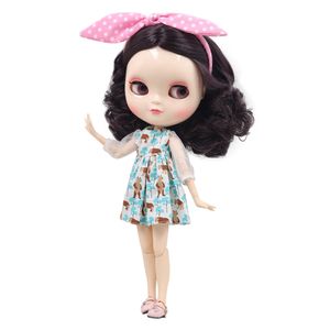 Dockor Icy Fortune Days Factory Doll Azone Joint Body 30cm White Skin Elegant Purple Short Curly Hair Diy SD Gift Toy 230426